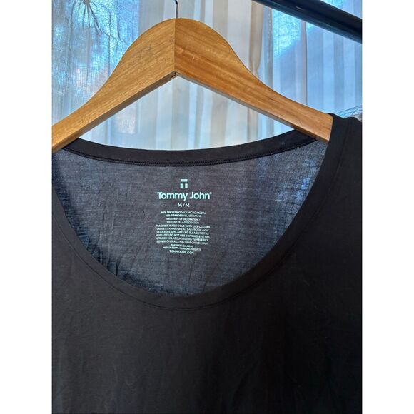 Tommy John Second Skin Black T-Shirt - Picture 3 of 4